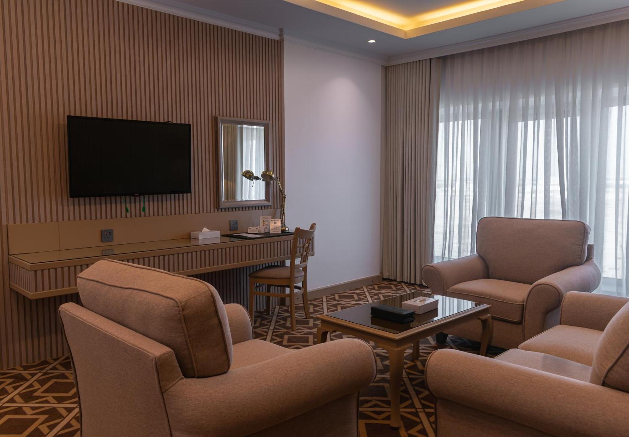 Best Western Plus Jeddah Hotel Madinah Road Eksteriør bilde
